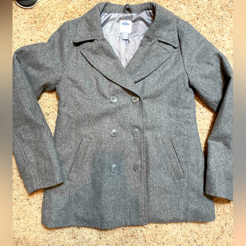 Old Navy wool blend Classic preppy button front Pea Coat.  Size 16 (girls)